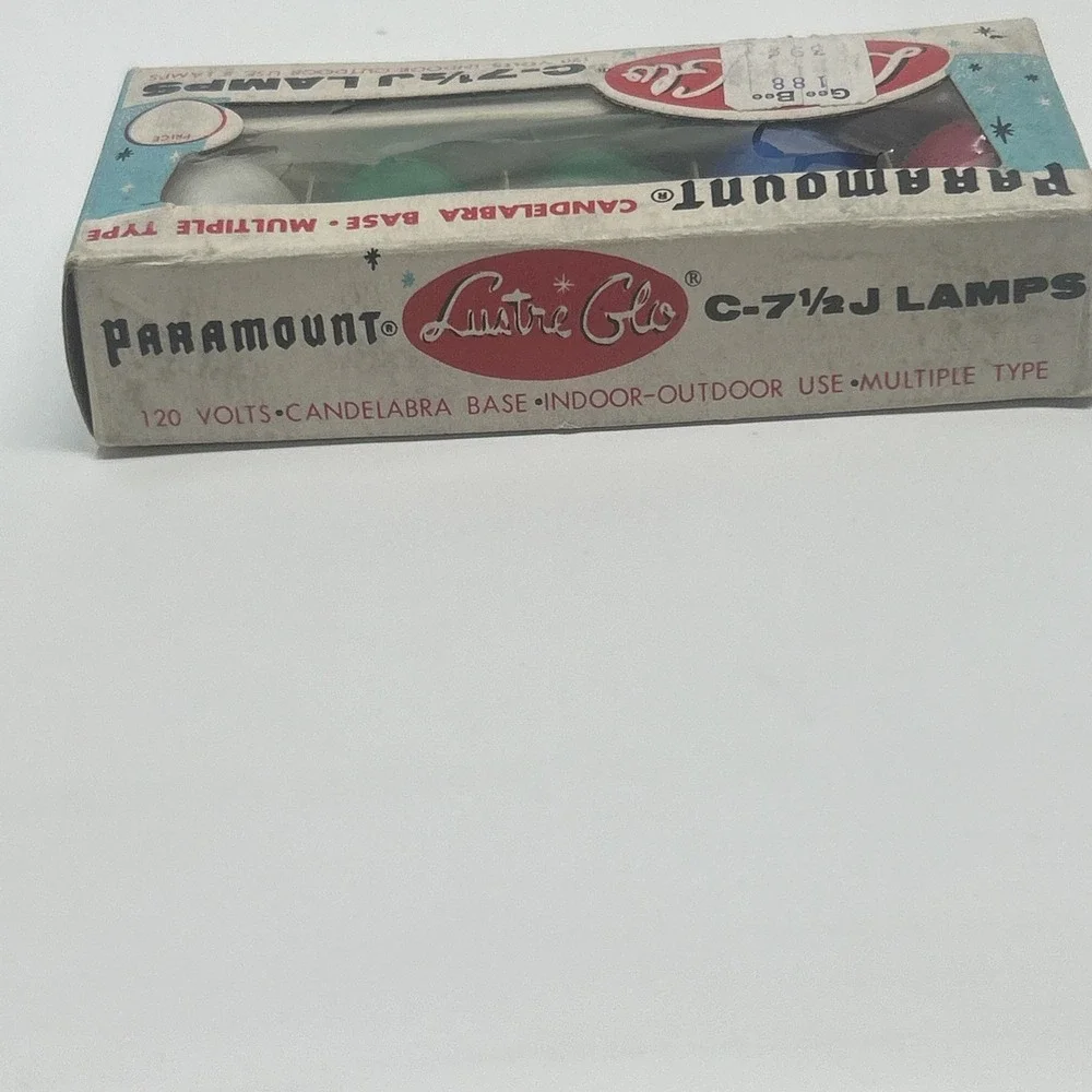 Vtg Paramount Lustre Glo Replacement Bulbs C-7 1/2 J Lamps 120 Volt In/Outdoor